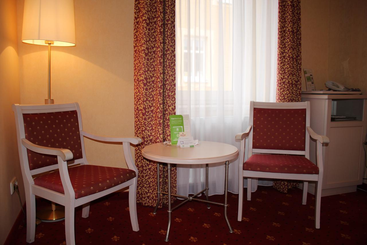 Bed & Breakfast Hotel Muellerhof คาพุท ภายนอก รูปภาพ